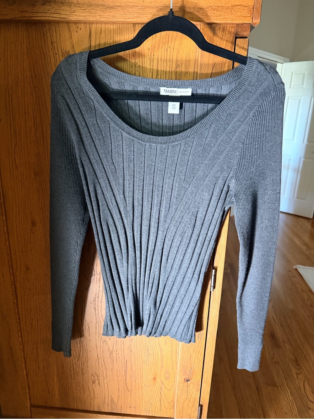 WHBM Women’s Gray Ribbed Scoop Neck Sweater L NWOT